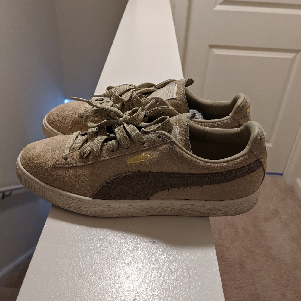 Puma Clyde suede
